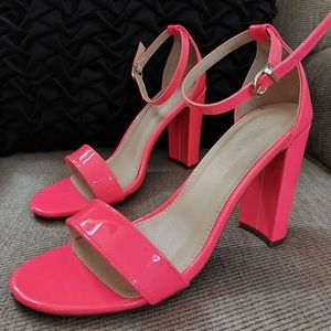 LOV MARK ANIKA PINK PAT ANKLE STRAP SANDALS
